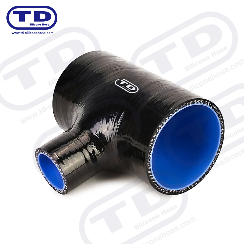 Mangueira de silicone em forma de T.